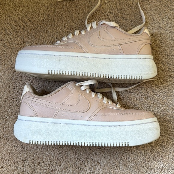 Like new!! Nike Court Vision Alta Women's Shoes in Pink Oxford - Picture 9 of 12